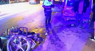 Hafif ticari araçla motosiklet çarpıştı: 1 yaralı