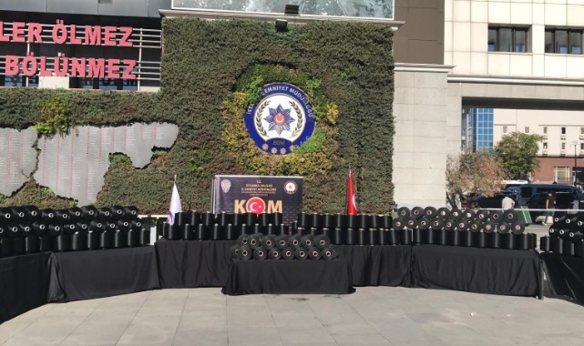 Kaçak iplik operasyonu: 10 ton polyester iplik ele geçirildi