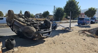 Kamyonet takla attı: 2 yaralı