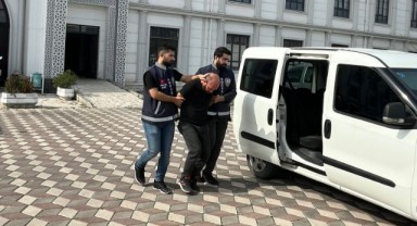 Karısını silahla vurup, ambulansı takip eden koca tutuklandı