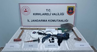 Kırklareli’nde kaçakçılık operasyonu: 15 gözaltı