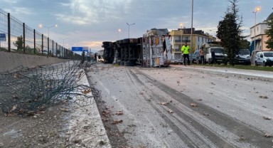 Kontrolden çıkan tır altyola uçtu: 1 yaralı