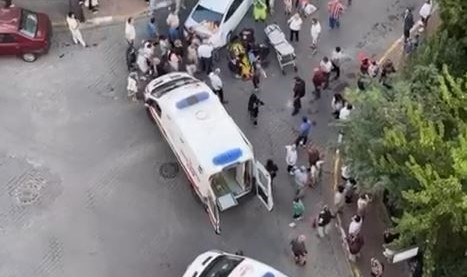 Polisten kaçan ehliyetsiz sürücü, karı koca çifti ezdi