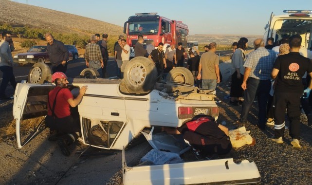 Şanlıurfa-Adıyaman Karayolunda Feci Kaza: Aynı Aileden 5 Kişi Yaralandı