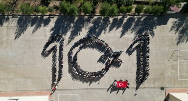 Şanlıurfa'da Cumhuriyet'in 101'inci yılına özel koreografi