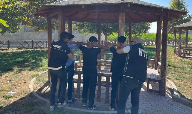 Şanlıurfa’da hapis cezası bulunan 5 şahıs yakalandı!