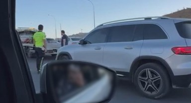 Şanlıurfa'da zincirleme kaza: 3 araç birbirine girdi