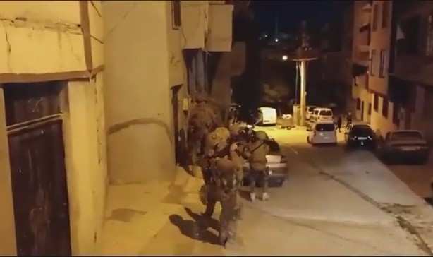Şanlıurfa dahil 31 ilde terör operasyonu! Çok sayıda gözaltı