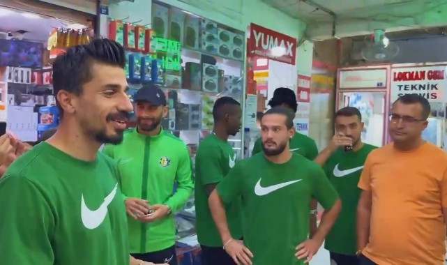 Şanlıurfasporlu futbolcular, taraftarları yarın ki maça davet etti