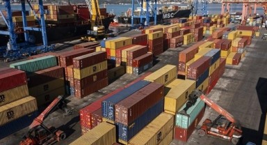 Türkiye komşularına 9 ayda 18 milyar dolarlık ihracat yaptı