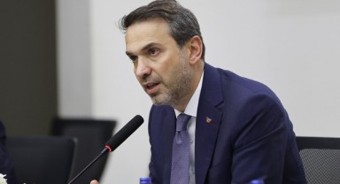 Yıl sonuna kadar elektrik ve doğal gaza zam gelecek mi? Bakan Bayraktar açıkladı
