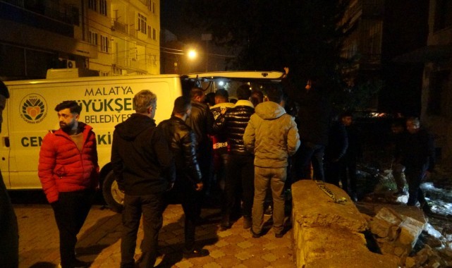 30 yaşındaki genç, hasarlı binada ölü bulundu