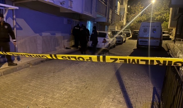 Alkollü genç, babasını tabanca ile yaraladı