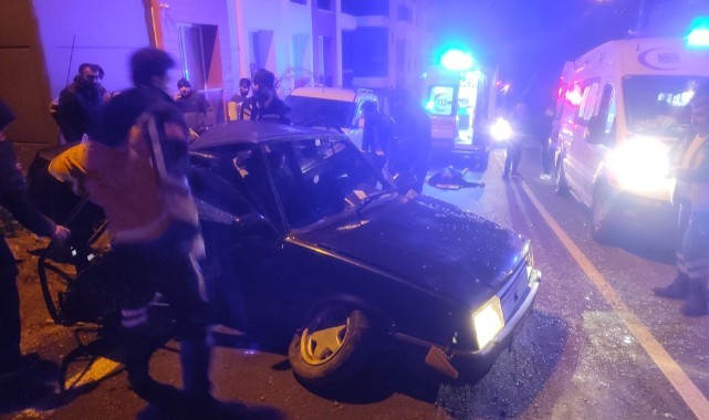 Artvin’de trafik kazası: 1 ölü, 4 yaralı