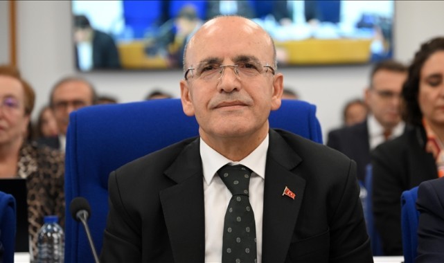 Bakan Şimşek'ten vergi borcu açıklaması