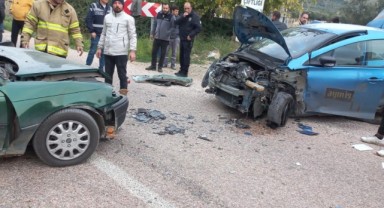 Balıkesir'de trafik kazası: 2 yaralı