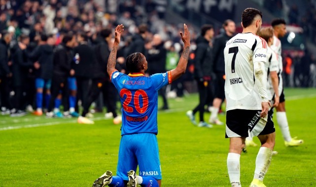 Beşiktaş 22 yıl sonra sahasında Göztepe'ye kaybetti