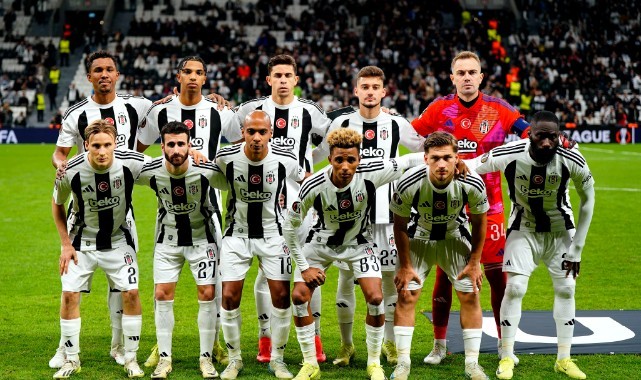 Bronckhorst’tan kadroda 3 değişiklik