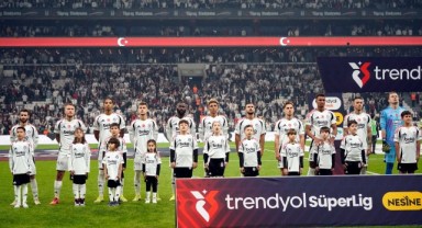 Bronckhorst’tan kadroda 3 değişiklik