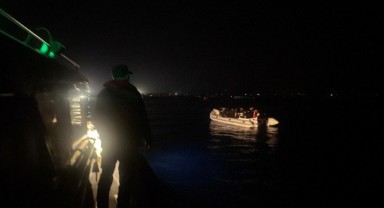 Didim'de 22 düzensiz göçmen yakalandı