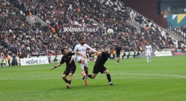 Elazığspor ile Diyarbekirspor arasında yaşanan saha olayları nedeniyle ağır fatura kesildi