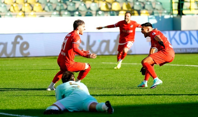Esenler Erokspor: 2 - Çorum FK: 2