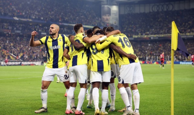 Fenerbahçe 3 sezon sonra Slavia Prag'a konuk olacak