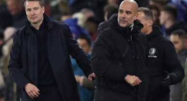 Guardiola, Feyenoord beraberliğine sinirlendi, kendine zarar verdi