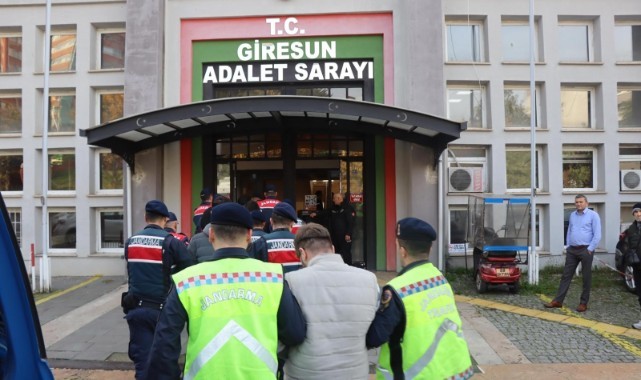 Jandarmadan 5 ilde siber suç ağına operasyon: 21 gözaltı