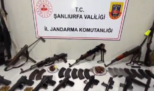Jandarmadan Siverek'te 7 adrese baskın! Ev değil cephane