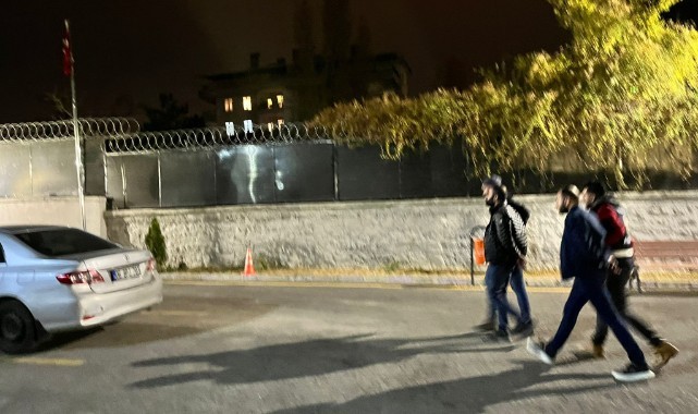 Kafede alacak verecek kavgası kanlı bitti: 1 yaralı
