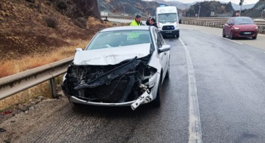 Kırıkkale'de iki otomobil çarpıştı: 1 yaralı