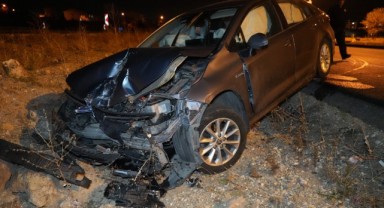 Kırıkkale'de iki otomobil çarpıştı: 8 yaralı