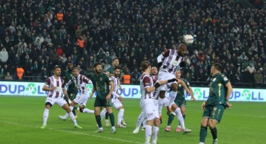 Kocaelispor, taraftarı önünde Bandırmaspor'a puan kaptırdı