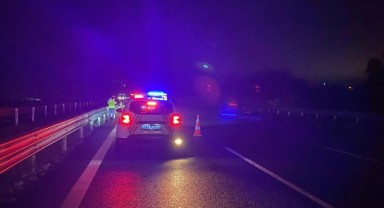 Marmara’da araç bariyerlere girdi: 2 yaralı