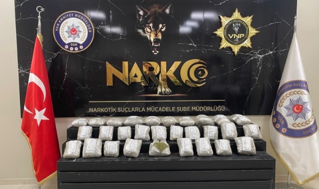 Metruk binada 12 kilo 900 gram esrar ele geçirildi