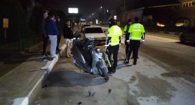 Otomobil ile çarpışan motosikletin sürücüsü ağır yaralandı