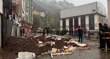 Rize toprak kayması! 1 ölü, 4 yaralı