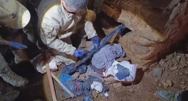 Şanlıurfa'da el bombaları ve 4 kaleşnikof ele geçirildi! İşte detaylar