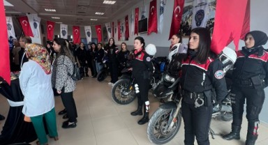Şanlıurfa'da kadına yönelik şiddete karşı etkinlik düzenlendi