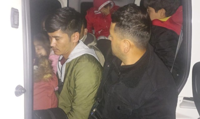 Sınırda göçmen kaçakçılığı operasyonu: 6 tutuklama