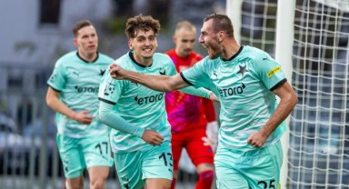 Slavia Prag, Çekya'da durdurulamıyor