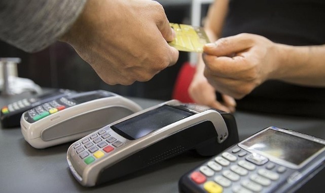 Tüketicilere ödemelerinde finansal kuruluşları kullanma zorunluluğunda tutar arttırıldı