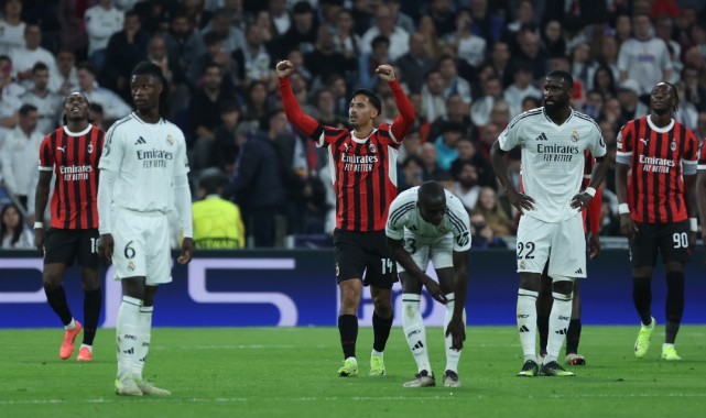 UEFA Şampiyonlar Ligi'nde Real Madrid sahasında kaybetti