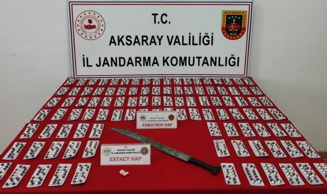 Uyuşturucu sevkiyatı yapan otomobile operasyon: 2 tutuklama