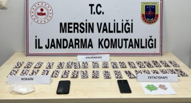 Uyuşturucu ticareti yapan 4 şüpheli yakalandı