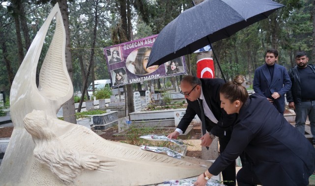 Vahşice katledilen Özgecan Aslan unutulmadı