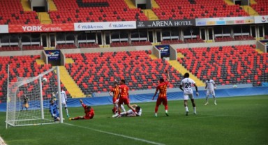 Yeni Malatyaspor 0 - 2 Sakaryaspor