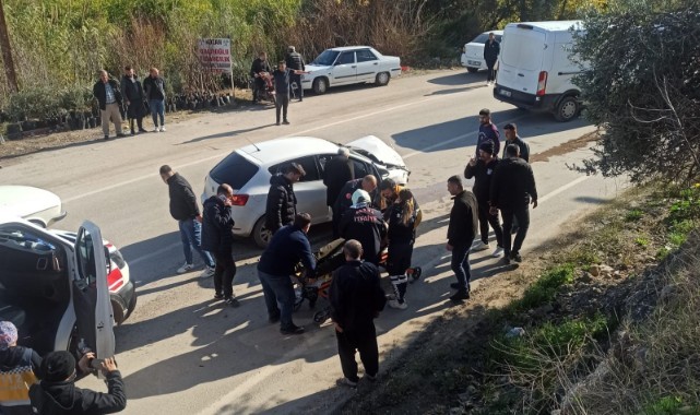 Adana'da feci kaza: Yaralılar var