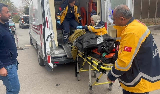 Komşu ilde otomobil yayaya çarptı